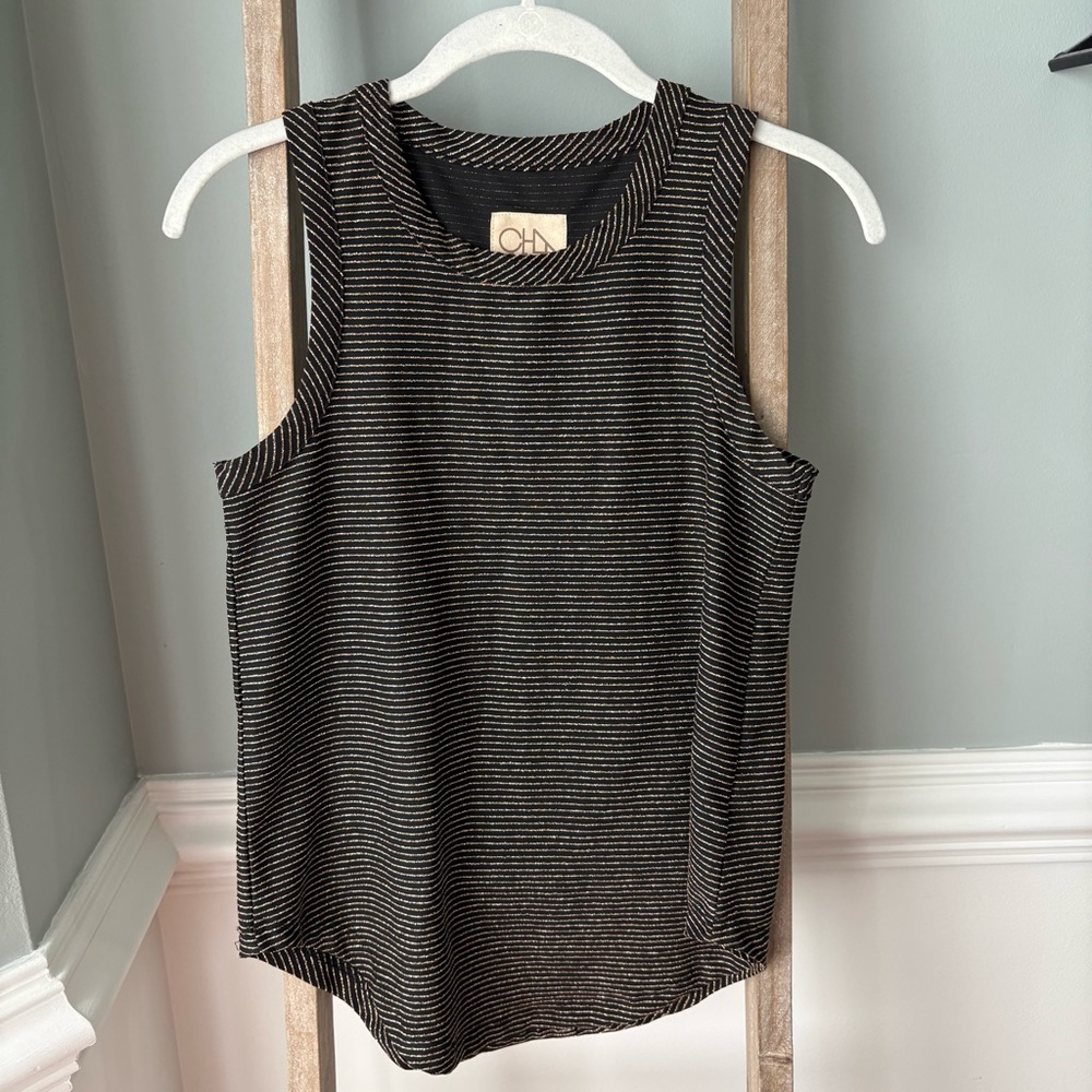 Chaser Black & Gold Metallic Tank Sz XS - 1739